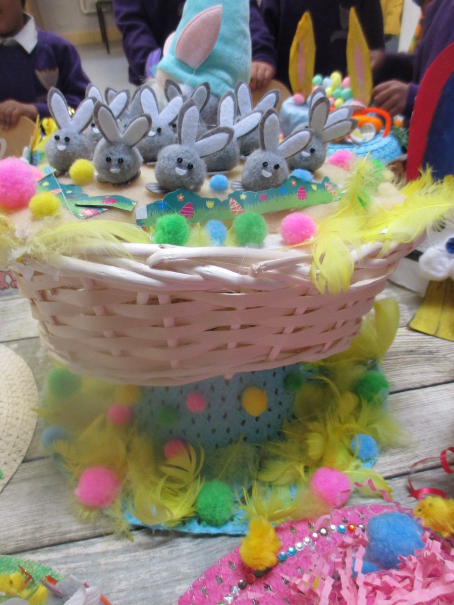 MrsAnwar8's tweet photo. @AndertonPark Look at the wonderful Easter bonnets our children from Nursery have made for their parade. They look absolutely amazing, well done!#Easter2022 https://t.co/cLQMbyvucG