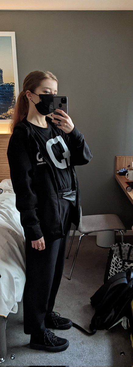 wendieindie's tweet photo. Hell yeah. Full-on @feardemic mode. 😱
#ootd #walkingad #gamedev #indiedev #wasd @WASDlive_ https://t.co/JCwITpnAzx