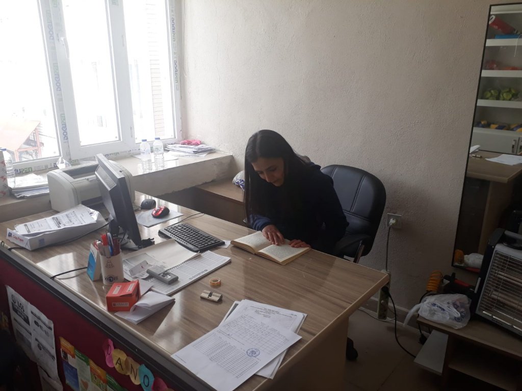 bitlis100yil's tweet photo. Kütüphane haftası kutlu olsun.
#bitlisokuyor 
@Korkmazemin49 
@Bitlis_Mem https://t.co/7sIcP9lfiZ