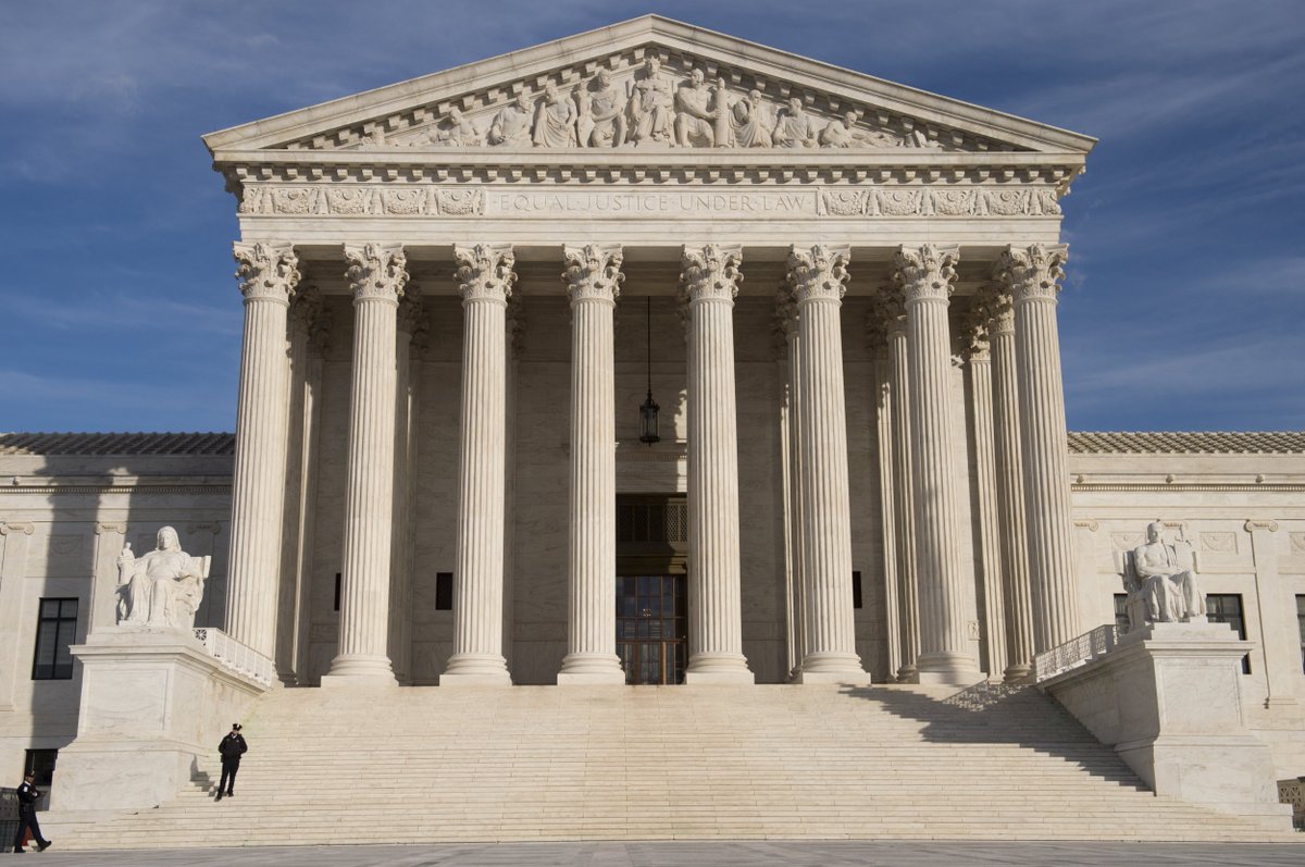 cgowlvUSA's tweet photo. Three Liberals & Chief Justice John Roberts criticize 'shadow docket' as court reinstates (fmr) President Donald J. Trump-era #EPA rule by 5-4 ruling. #SupremeCourt #GOPWin https://t.co/0bY5hSobxq