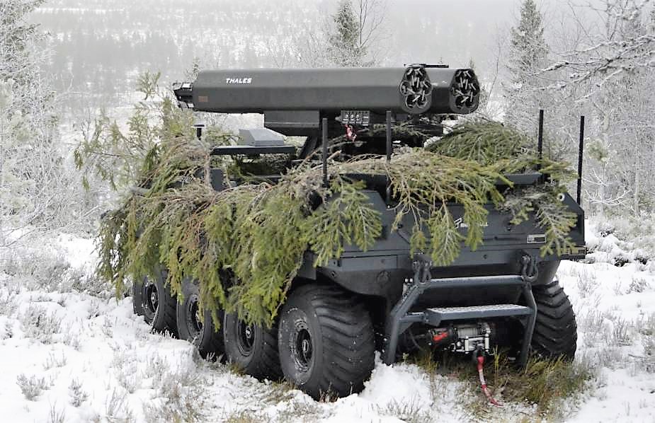 El UGV #MissionMaster de    #Rheinmetall  ha realizado un prueba  de fuego real con los cohetes FZ275 de 70mm guiados por láser de #ThalesDefence en la base Trängslet de la agencia de adquisiciones sueca Försvarets Materielverk (FMV) cerca de Älvdalen