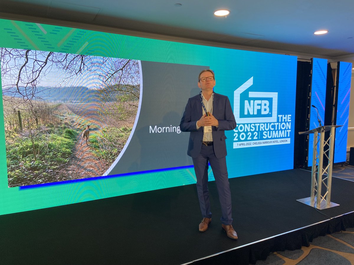 Glad I ironed my shirt, good to be back rambling along…what luck #constructionsummit