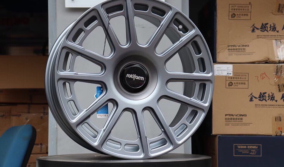 kyx525's tweet photo. Forged wheels for Land Rover discoverer #forgedwheels #carwheels #landrover #car https://t.co/pcQ0KpOuXr