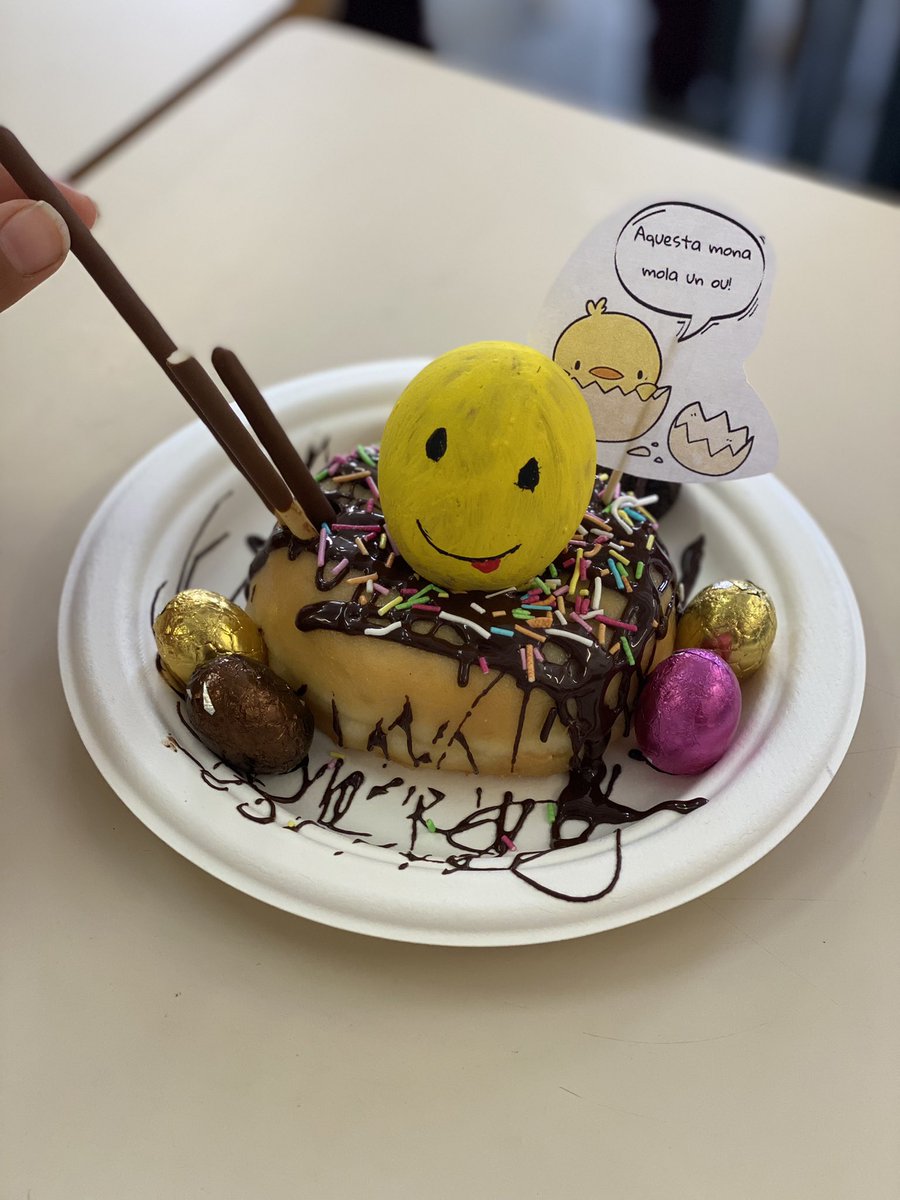 Robert7Cabrera's tweet photo. Bona Pasqua!!!! Reinventem la recepta del confinament😍 #JEPobleSec #Pasqua #SweetEaster https://t.co/30hw5VKWSG
