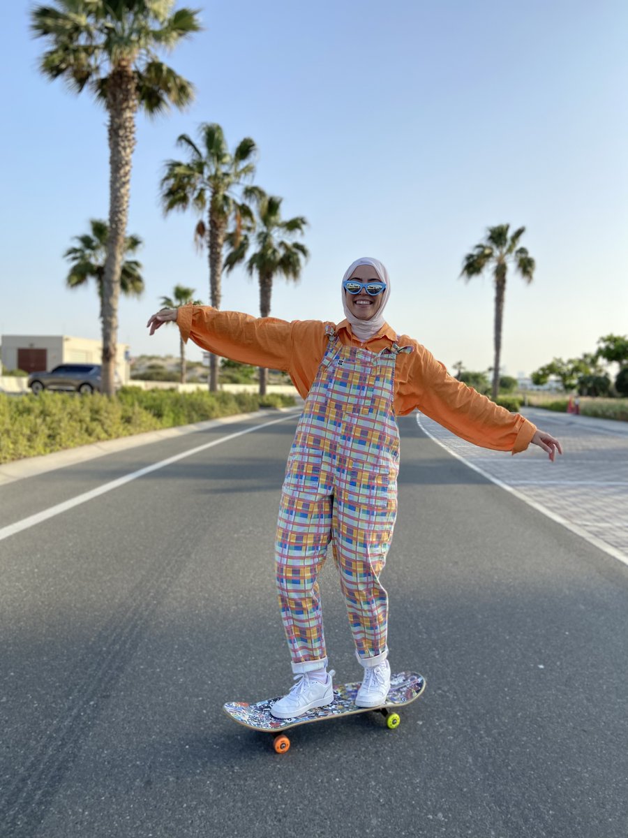 LucyandYak's tweet photo. 🛹🌸🧡 Put your boards up for our new ROSS PRINT ORIGINALS 🧡🌸🛹 
Ready to shop at the link below 📍 https://t.co/QqKDt8VWA0 #LucyandYak #InMyYaks #dunagrees #overalls https://t.co/oI11gkJH2M
