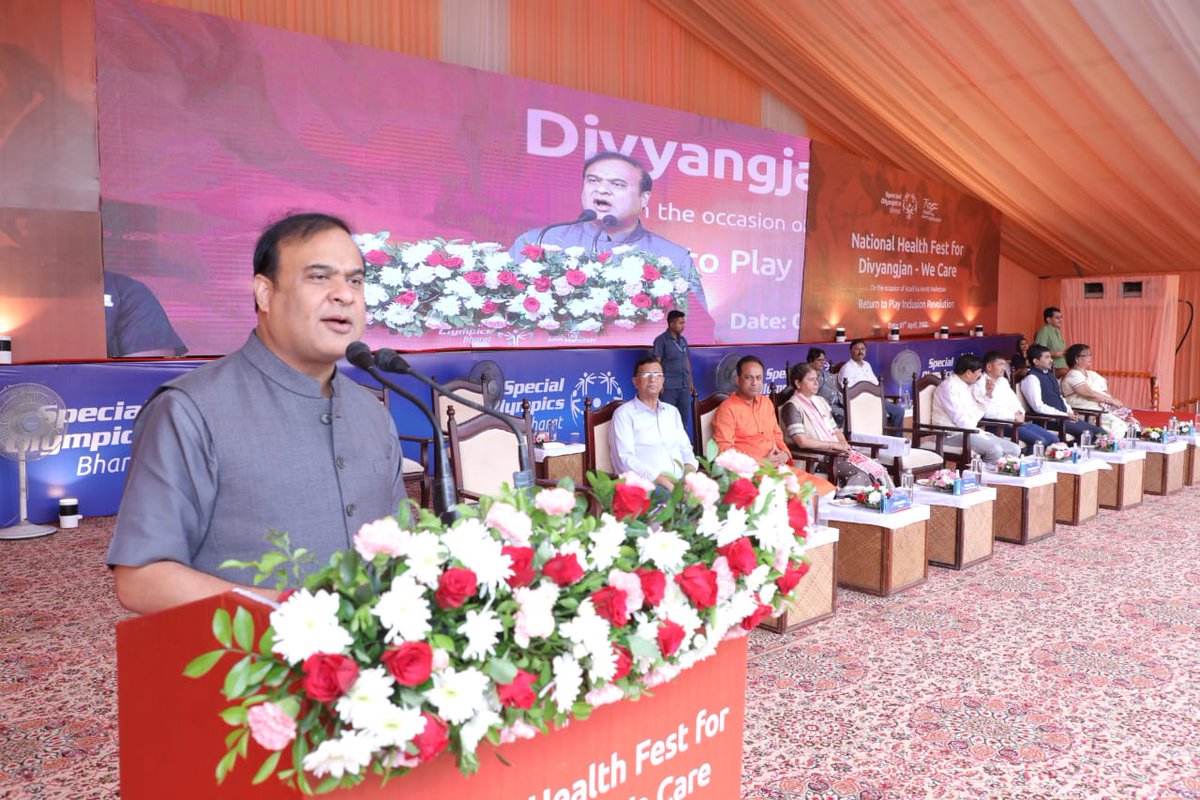 himantabiswa's tweet photo. Blessed to have started my day with Divyang children by attending the 'National Health Fest' for Divyangjan organised by @SOlympicsBharat, Social Welfare Dept and Health &amp; Family Welfare Dept, under #AzadiKaAmritMahotsav initiative.

#WorldHealthDay https://t.co/6O2qCsYAiv