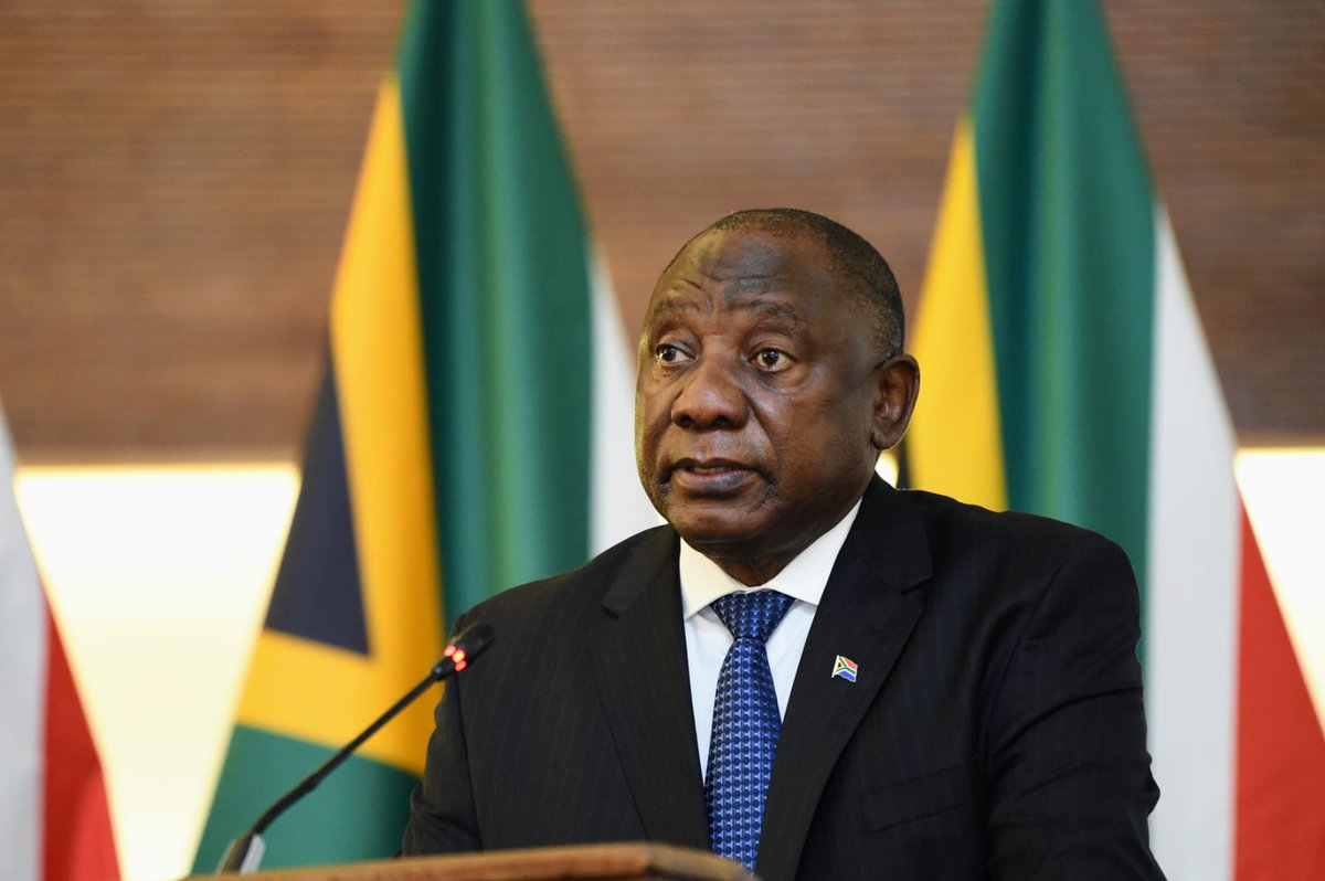 DIRCO_ZA's tweet photo. #HoMConferenceSA | The President of the Republic of South Africa, H.E @CyrilRamaphosa addresses South Africa's #HeadsOfMission who have been appointed to represent South Africa abroad. The Heads of Mission Conference is happening from 07-10 April 2022 in Pretoria. https://t.co/3TiuFcUmTg