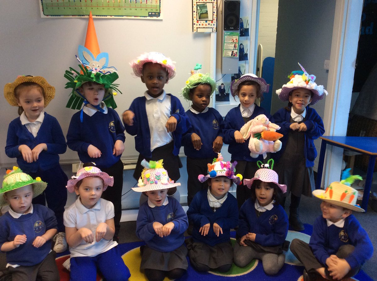 EYFS2stannes's tweet photo. Alder Class’ EGGcellent Easter Bonnet’s! https://t.co/nBMhqsYocz