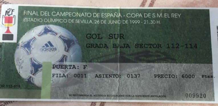 Menuda maravilla histórica nos ha enviado <a href="/rafita878/">rafita878</a> por MD. Sin duda una entrada que guarda un bonito recuerdo 🏆

¿Se volverá a repetir para el <a href="/valenciacf/">Valencia CF</a>? #CopaDelRey