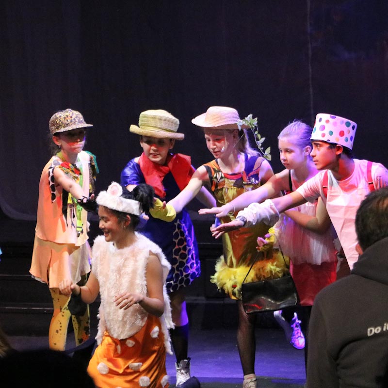 StJuliansLisbon's tweet photo. Last week, the Secondary School Performing Arts Club presented its “Whale Killing Factory” play to a packed house and rave reviews!
#StJuliansLisbon #StJuliansPerf #TheArtOfLearning https://t.co/2lHpGgwbcM