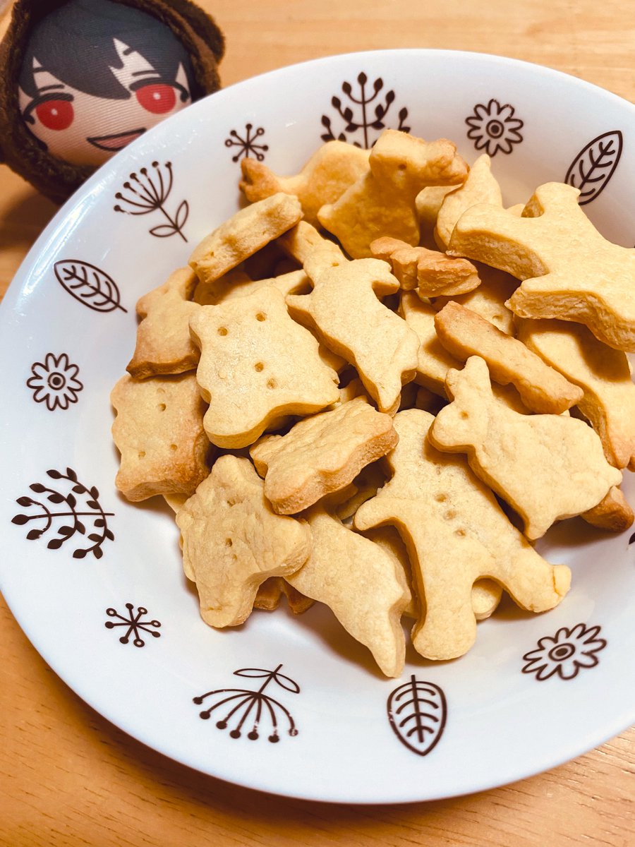 久々にクッキー焼いた!!今日はうまくいった!🥳🥳 