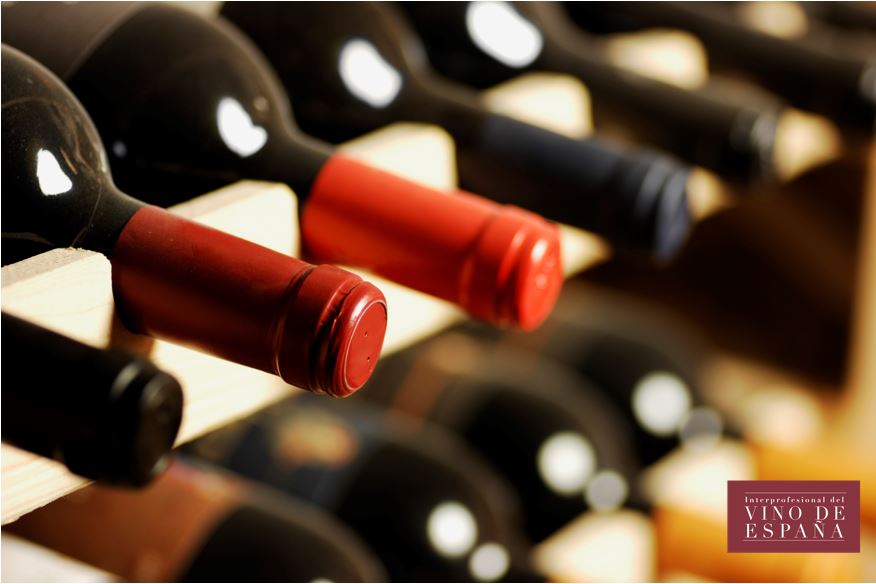 InterVinoEs's tweet photo. 🗣️El 65% de las exportaciones de bebidas catalanas corresponden a vino🍷, y superan los 600 millones de euros al año, lo que representa cerca del 20% del total nacional exportado.
Todos los datos en 👉https://t.co/Dmvm1eWMy5
#somosvino #somvi #OIVE https://t.co/XYcjpnTJxg