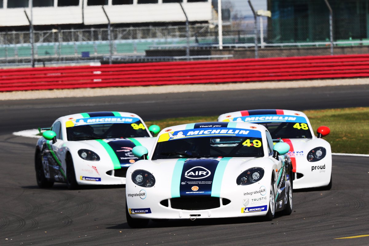 Maurice Henry Racing tweet media