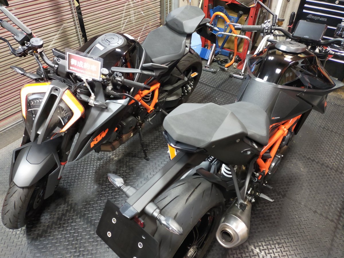 HUCKLEBERRY819's tweet photo. 【ビースト3.0 ブラック】
またまた良質車入荷しましたよ😁
当店試乗車のブラックは店頭に
並ぶ前に当店ユーザー様にご成約
となりましたが新たにワンオーナー車
入ってきましたよ🎵
気になる方はDMくださいませ✌
#ktm #1290superduke #Beast3 https://t.co/89F5LcDWMZ