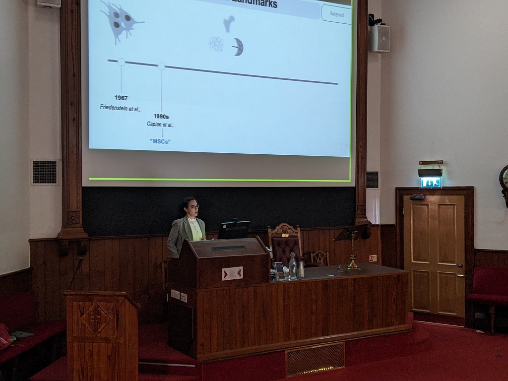 renaltoolbox's tweet photo. We follow up with Ms. Sandra Calcat @CalcatSandra  (working at NUIG with the @Reg_Med_NUIG team) telling us all about the properties from MSCs obtained from different tissue sources. https://t.co/3jPJ7vNf5N