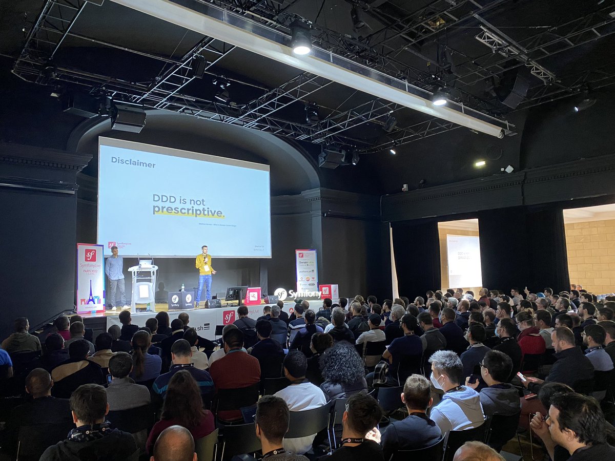dunglas's tweet image. DDD and @ApiPlatform at #SymfonyLive by @matarld and @chalas_r 🔥