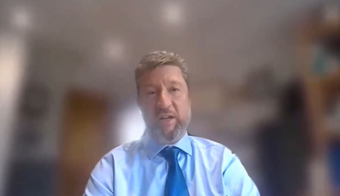 HJ_Abuse's tweet photo. Next we are joined by Simon Bailey, former Chief Constable of Norfolk Constabulary and Chair of Embrace, Child Victims of Crime.
Simon is talking to us today about the challenges facing professionals protecting children. #VirtualAbuseConference @EmbraceCVOC https://t.co/elGBBbxquT