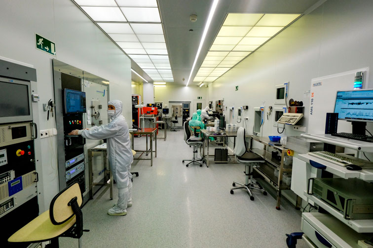 CataloniaHealth's tweet image. NEWS | A tech transfer success in a public-private collaboration with multiple research institutions

INBRAIN Neuroelectronics signs an agreement to develop neurotechnology patented by six public research institutions 👉 ow.ly/IpNP50ICIw5

#techtransfer #neuroelectronics