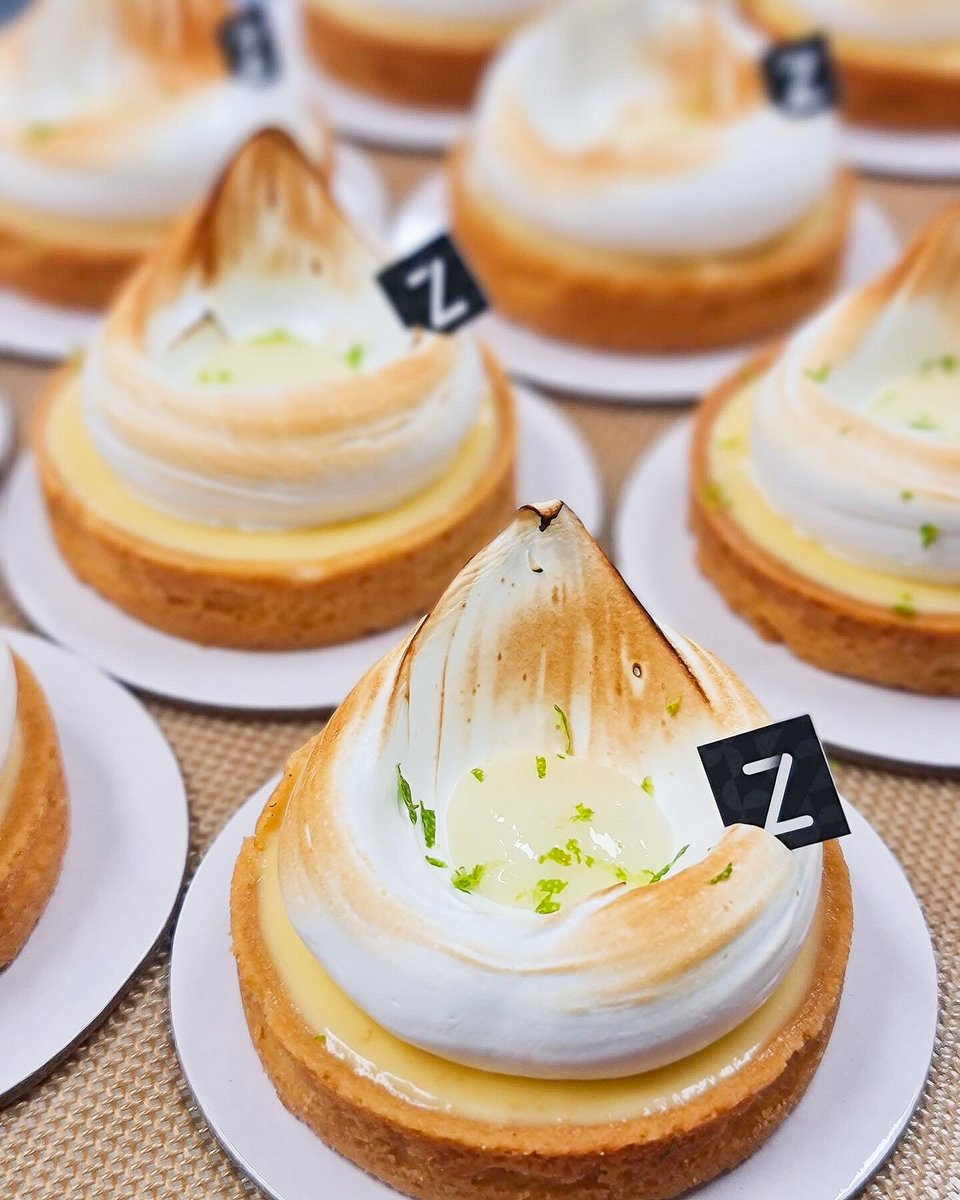 adriano zumbo tweet media