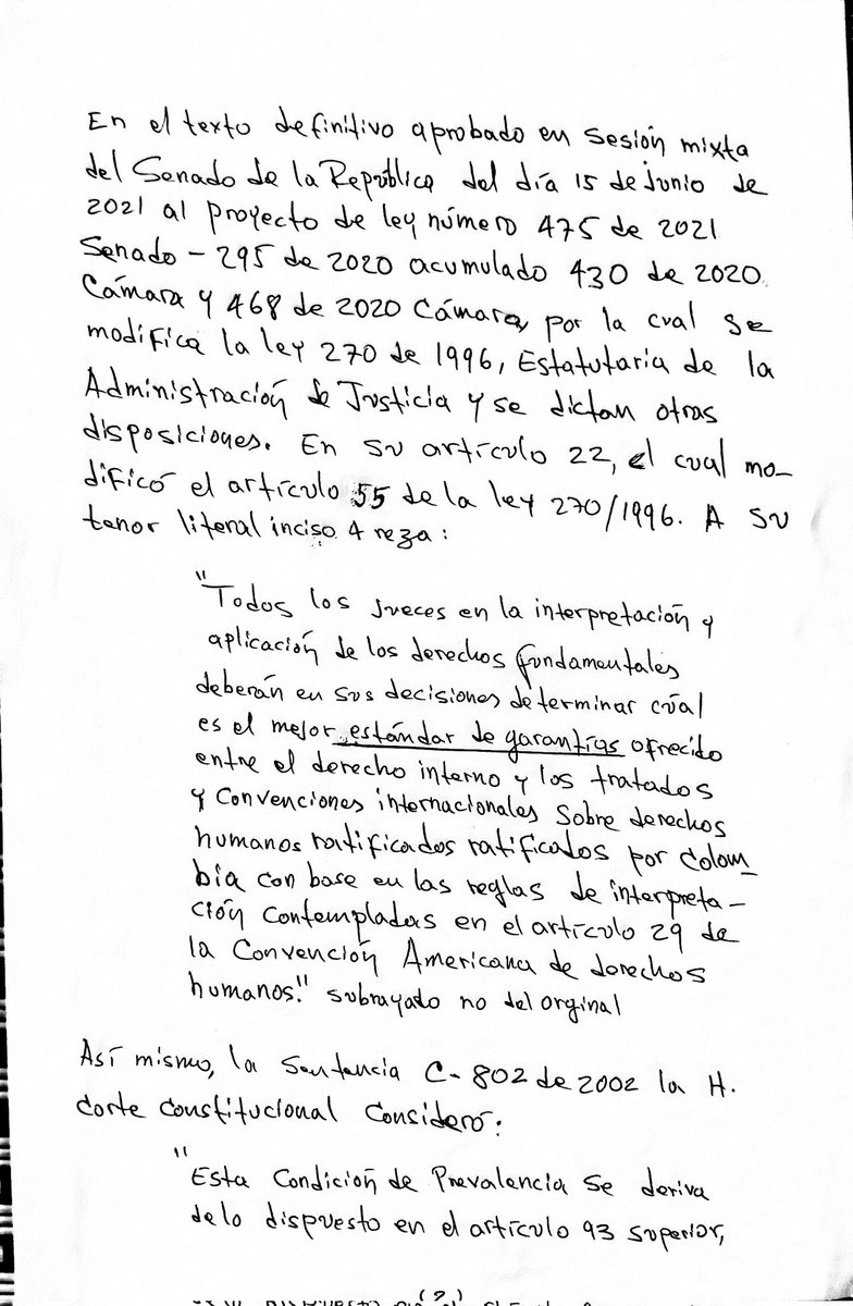 luismedina58h's tweet photo. @PLinero @NestorMoralesC @CConstitucional Si #Yo dispusiera de #5MillonesDeDolares q si tubo #AliasMatamba para sobornar a la guardia del @INPEC_Colombia en ese idioma si reconocerían la inexistencias d las sentencias 1ra, 2da instancias y la casación 28359, art 305 ley 600/2000 https://t.co/owB78eaSyF