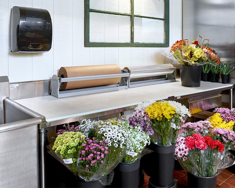 Say it with flowers in your floral department along with our stainless steel worktables and sinks for optimum workflow and appearance.

#floral  #stainlesssteelsinks #worktables https://t.co/35j6yYCiQd