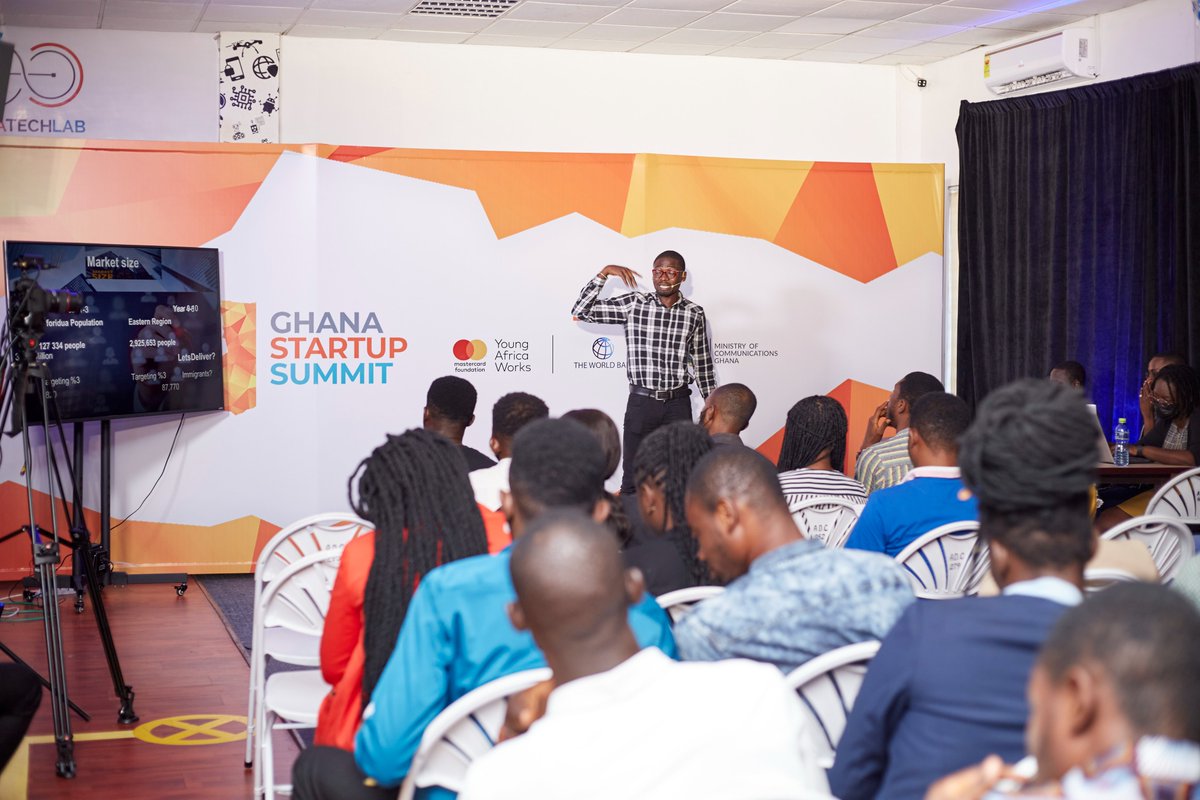 GhanaTechLab's tweet image. Incubation Pitch Day - Pitching

The startup Decoders is focused on creating a conducive environment for both landlords and tenants to transact smoothly and effectively.

Decoders is from Eastern Tech Hub

#GhanaStartupSummit
#StartupSupport
#GTLImpact
#NationalIncubationPitchDay