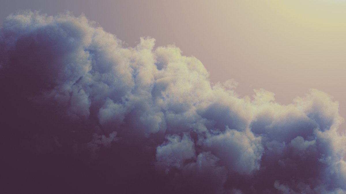 helloluxx tweet media