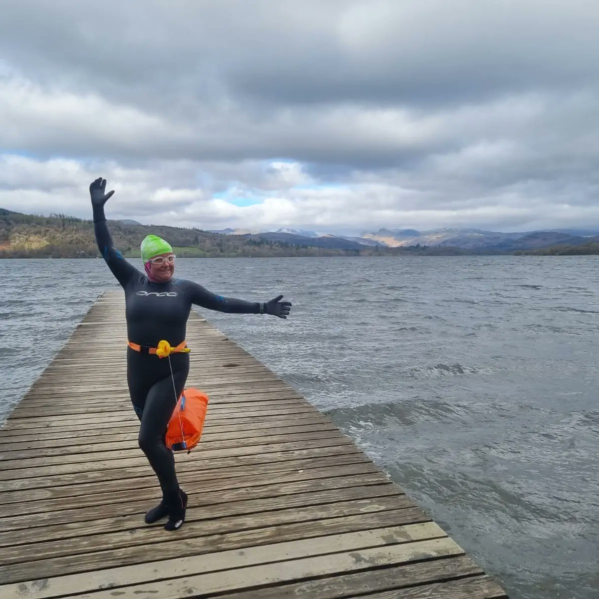 allensl81's tweet photo. The most beautiful swim this morning! π πββοΈ #openwater #swimwildandfree #ThisGirlSwims #TheStoics #thelakedistrict #Sub10Club https://t.co/QhSKEp7DM3
