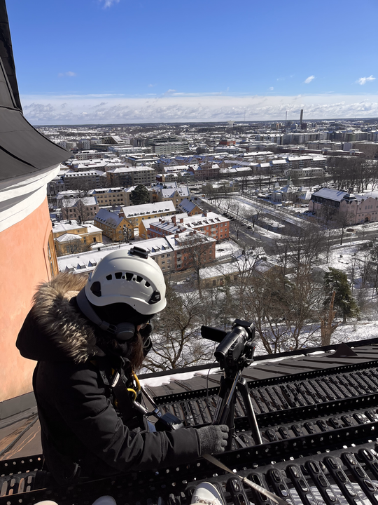 AnWesterlind's tweet photo. Alltid kul att fÄ lÀmna skrivbordet ibland!
Idag blev det studio inför Ă„rets Finalspel i USM Handboll â bland annat frĂ„n taket pĂ„ Uppsala Slott đ
https://t.co/LyEmoL0S4m #usmhandboll @solidsport_swe https://t.co/wAuIhSsxDm