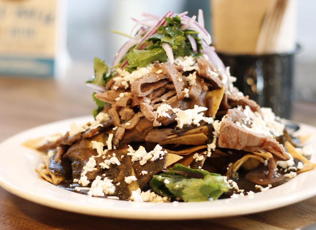 MarcoBeteta's tweet photo. ¿Te encantan los #chilaquiles? Entonces ve a probar estas recetas en la CDMX. 🤤🤤🤤
👉🏻 https://t.co/0WvmzudzGu
#comidamexicana #horadelacomida https://t.co/6qspG7Zd9s