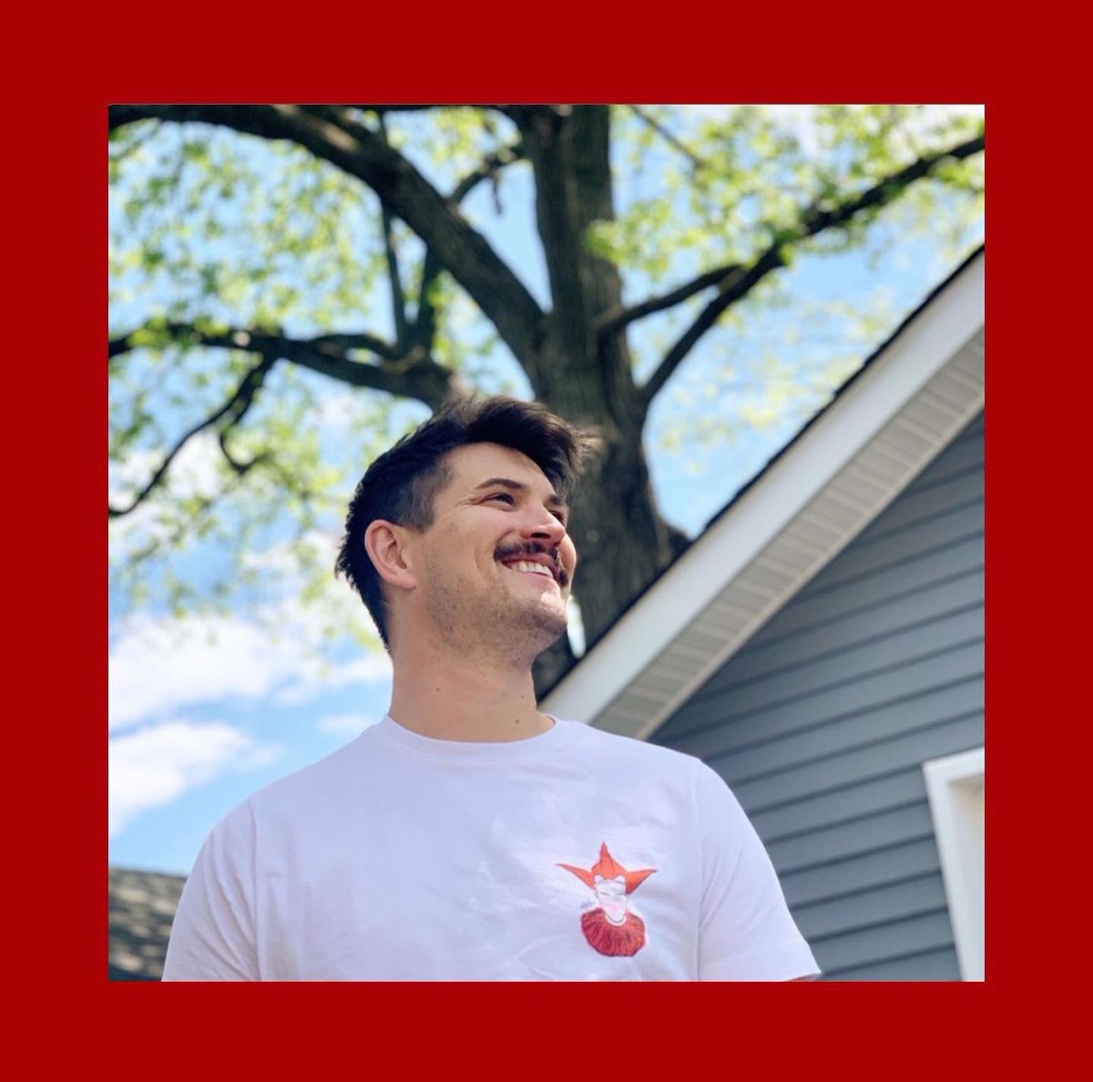 badmoulin's tweet photo. for 10 days only, my clown shirt is available to order again on everpress!‼️ ♥️  https://t.co/eX6U3RUib8 https://t.co/UHkwNTBaQL