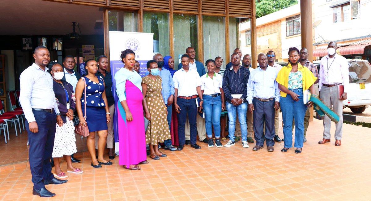 USSIAssociation's tweet photo. #HappeningNow: @USSIAssociation is hosting a dialogue on "SME Tax Policies, Incentives and taxation related issues" Panelists: @URA, @MoTIC, @MoFPED & #MSMIs to deliberate on tax related issues of #SMEs and recommend interventions to government. #LobbyandAdvocacy https://t.co/eyYJRXKmhK