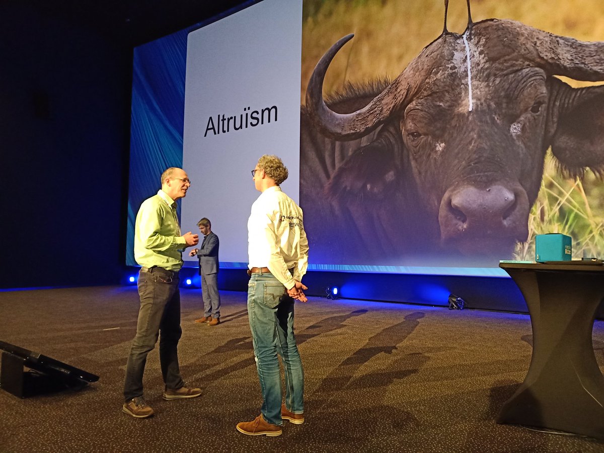 srvision2024's tweet photo. An exercise in altruism. Helpful for a healthy mind! #mindgym with Wouter de Jong #srvision https://t.co/aYgH8CSiVK