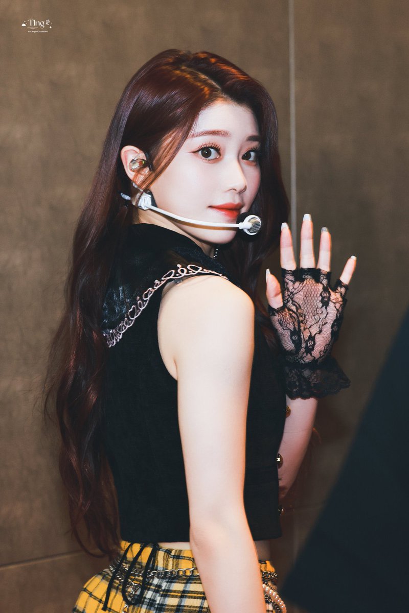 xiaoseofeed's tweet photo. their visuals 
#XIAOTING #YESEO https://t.co/JzSqJqYOix