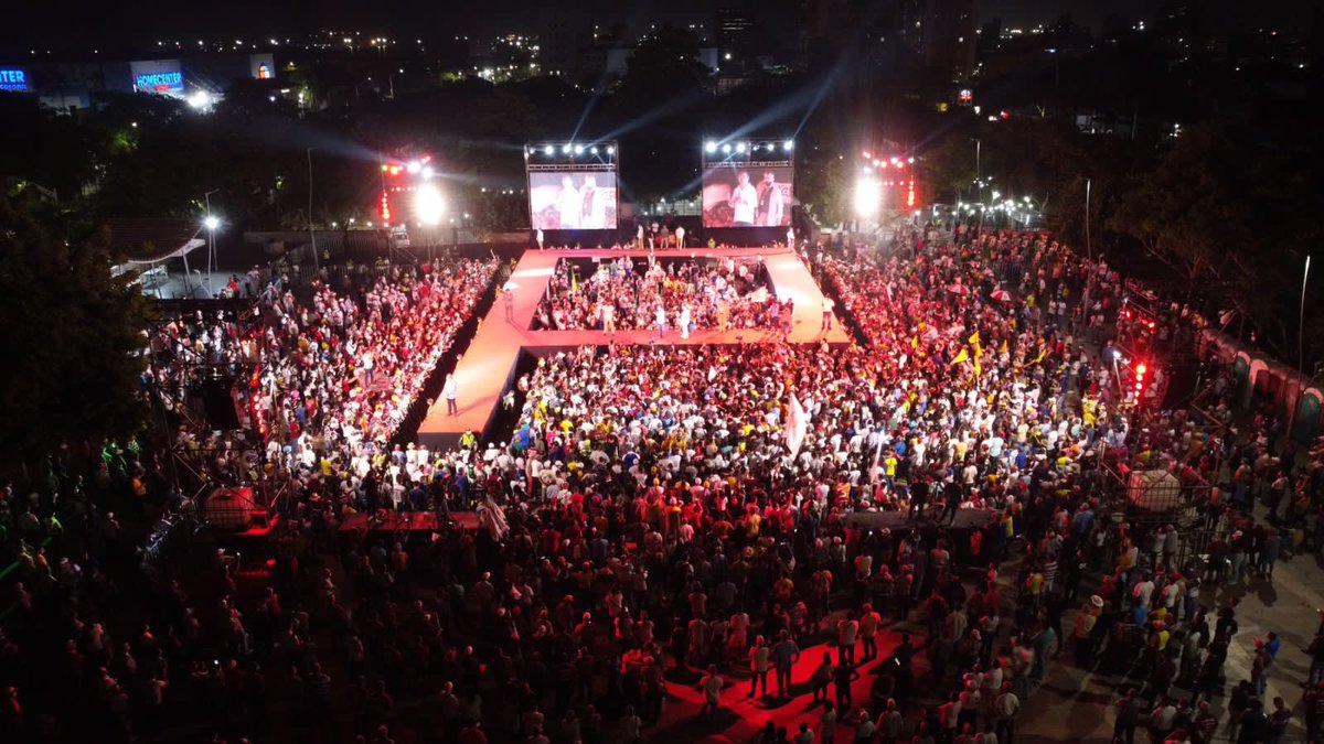 Hoy la arenosa cumple 209 años, una ciudad llena de cultura, historia y gente hermosa. Felicitaciones a Barranquilla ¡los quiero mucho!