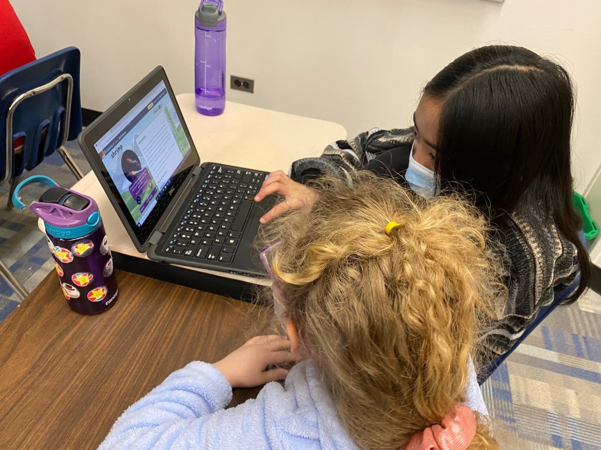 thelodgerocks's tweet photo. Grade 3/4O explored Britannica to learn about different animals using illustrations, videos, and text. We also explored the different features that students can adjust to make the information more accessible. https://t.co/5n28ZaJNJk