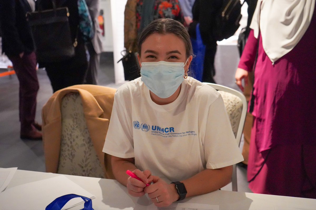 AriannePetch's tweet photo. Such an incredible evening @UNHCRCanada’s special screening of @Peacebychoco in honour of the arrival of High Commissioner for Refugees @FilippoGrandi. 

I can’t wait to watch @TareqHadhad’s story when the film releases in May! https://t.co/wTRgM0XZaA