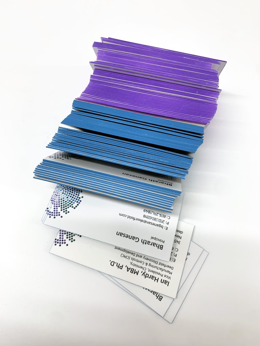 GSBDigital's tweet photo. Here’s something you might not know we do! Add striking color edges to your business cards, notepads, invites &amp; more. Metallic options available or match any Pantone color. 
Request a quote at: https://t.co/Ar0UJhamaV

#digitalprinting #stationery #printindustry #printyourproudof https://t.co/vQCYNiPHdB