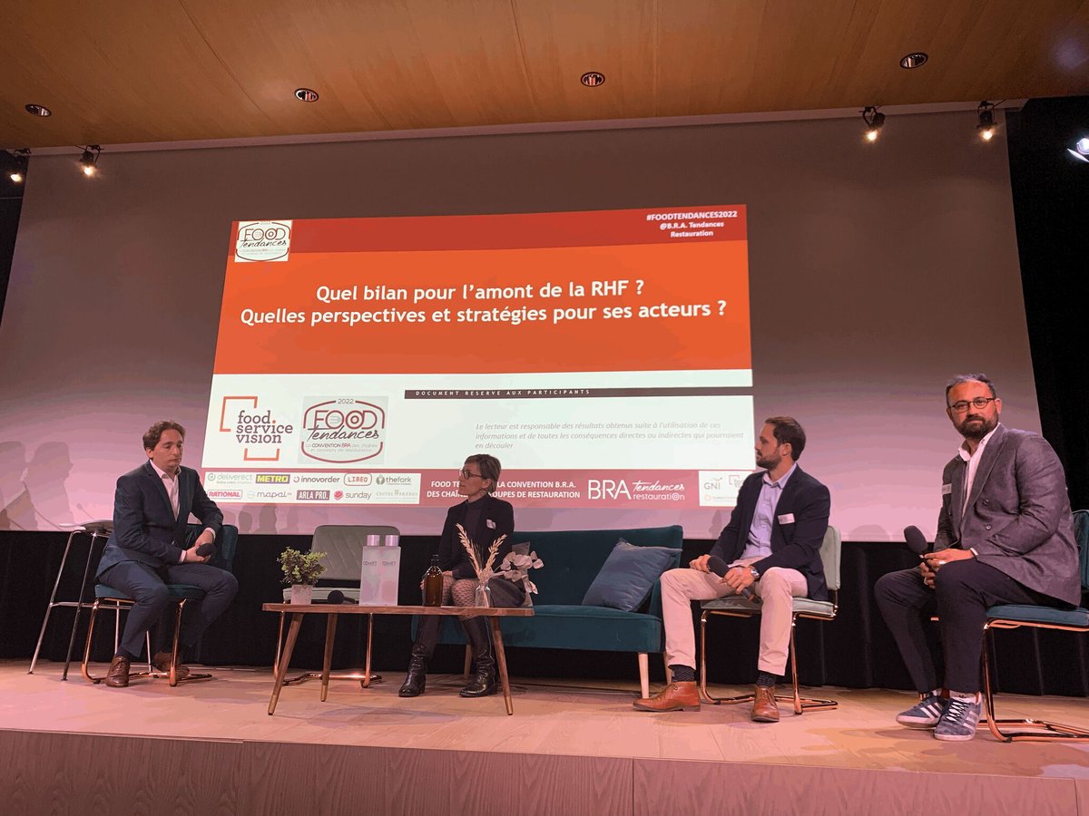 libeo_io's tweet photo. #TableRondeLibeo 🔴 Ce matin, nous étions présents au @BRATendancResto avec Stéphane Buttigieg, notre Head of Ecosystem & Public Affairs, @FSV_Fr, #CastelFreres et #ArlaPro pour parler des sujets #fournisseurs : bilan, stratégies et perspectives✨ https://t.co/ccKnqQT3yg