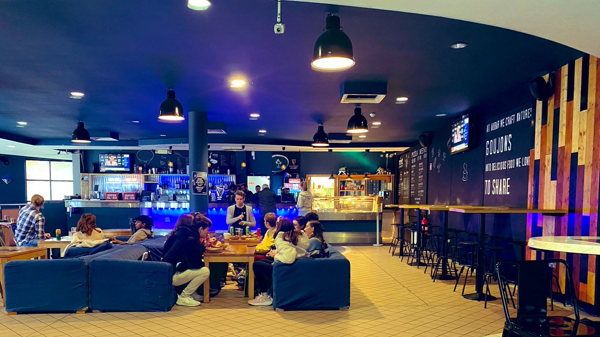 MarinaBastounis's tweet photo. @BusinessDCU campus is fabulous! Easy to see why #ΝEOMA #DoubleDegree students fell in love with the place #MScGlobalManagement #Reims #Dublin #bepassionateshapethefuture @NEOMAbs https://t.co/AYPofkqoa6