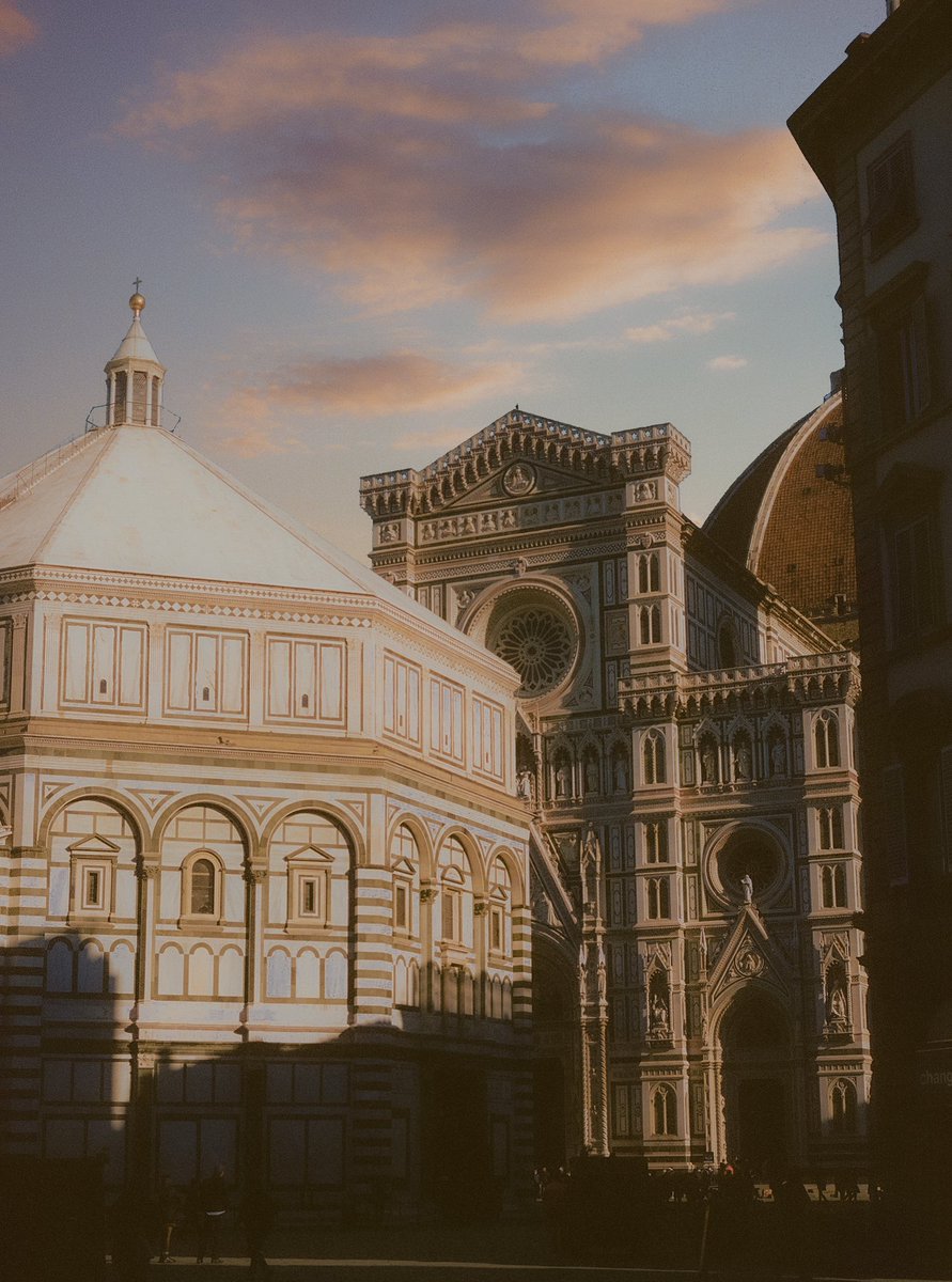 AlexKittoe's tweet image. 35mm photos I took in Florence