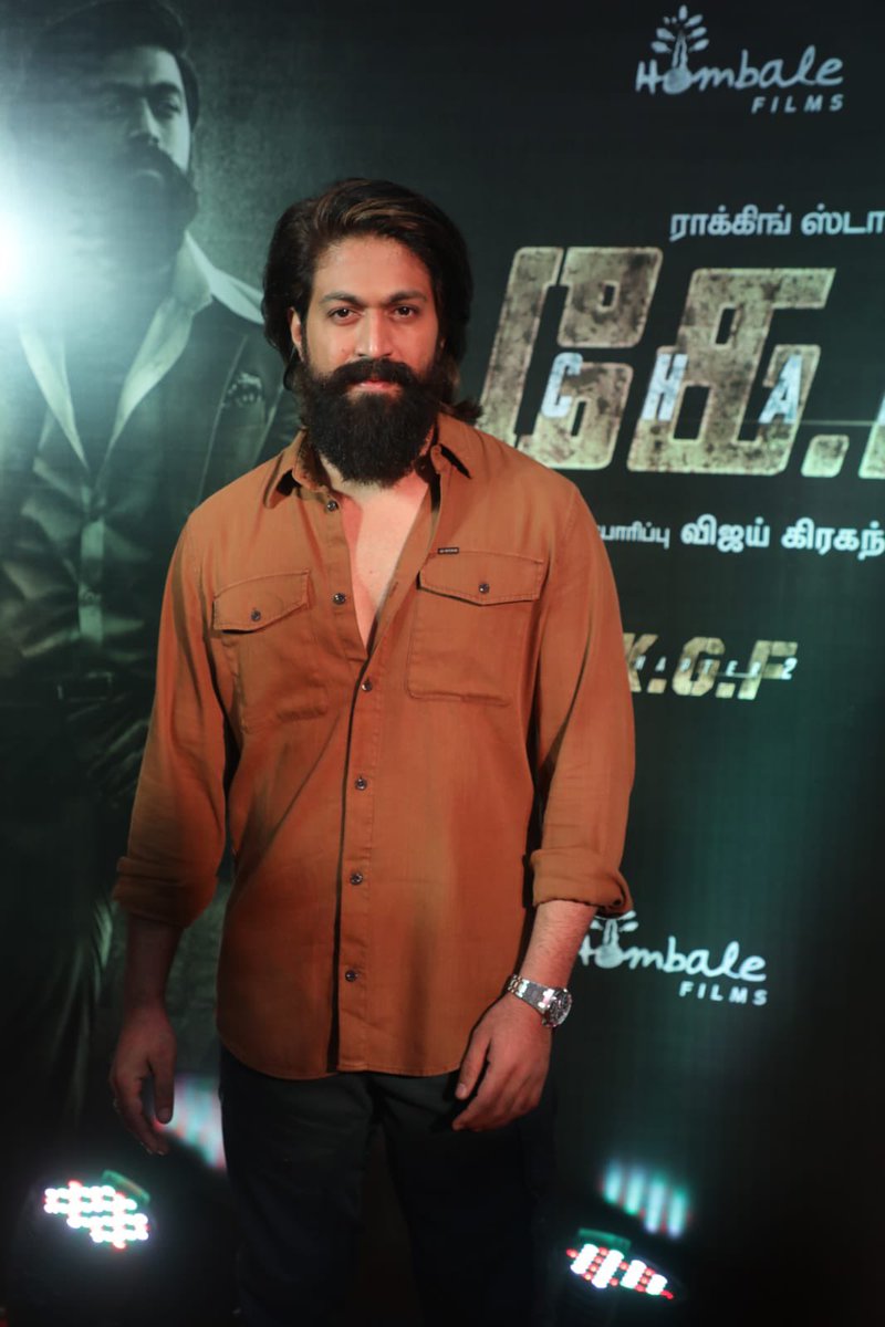 spiceofi's tweet photo. Namma Rocky bhai @TheNameIsYash & Executive producer @karthik1423 at #KGFChapter2PressMeet.
#KGFChapter2TamilPressMeet
#KGFChapter2
@VKiragandur @prashanth_neel @hombalefilms @SrinidhiShetty7 @duttsanjay @TandonRaveena
@DreamWarriorpic https://t.co/CbBQvFwx5I