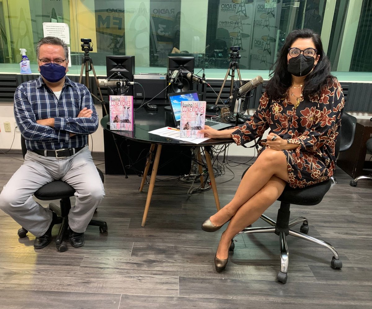 RadioUdeG's tweet photo. .@VOPartida, poeta y editor de la revista Literaria #Luvina de la @udg_oficial, nos habla de la edición número 106, donde se plasma la inagotable sucesión de momentos que se fusionan.@gacetaudeg📚 https://t.co/RnvJsF3g2S