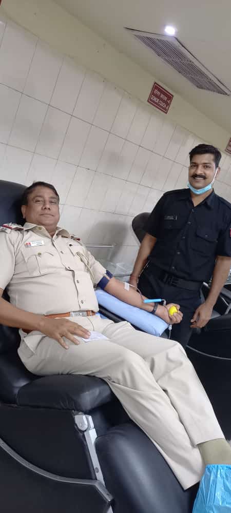 <a href="/DelhiPolice/">Delhi Police</a> Inspector Sri <a href="/YadavSS3/">Yadav SS</a> 104th blood donation for humanity.
Grand salute you sir.
<a href="/ssyips/">Surender Singh Yadav IPS</a> <a href="/cp_delhi/">Office CPDelhi</a> <a href="/DCPNewDelhi/">DCP New Delhi</a> <a href="/Dhama_IPS/">Sudhanshu Dhama</a> <a href="/IPS_Association/">IPS Association</a> <a href="/ipspankajnain/">Pankaj Nain IPS</a> <a href="/PrashantInsp/">Îñsp Prashant</a> <a href="/DCPWestDelhi/">DCP West Delhi</a> <a href="/LtGovDelhi/">LG Delhi</a>