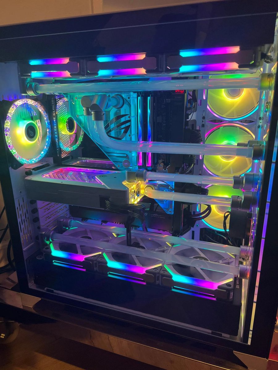 gskillgaming's tweet photo. DDR5 #buildgoals
|Reddit: u/lanzegife https://t.co/OPQUBuzzs1