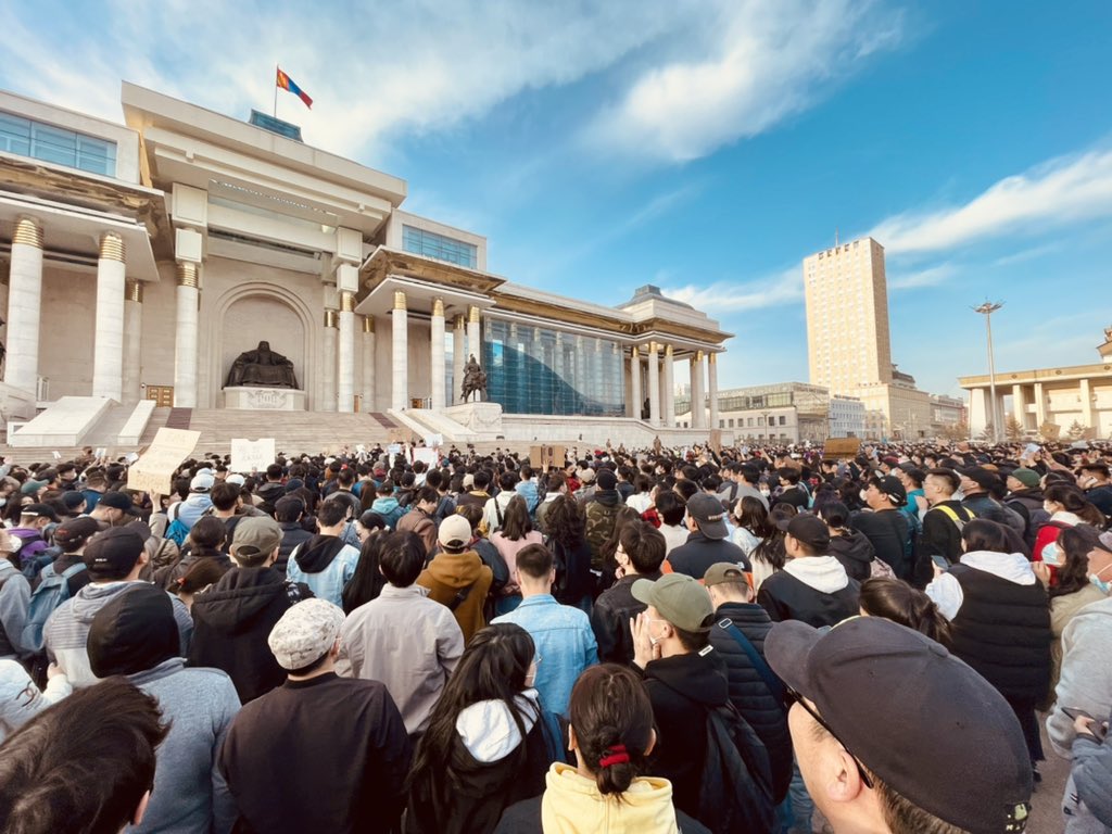 Залуус гоё байнөө..