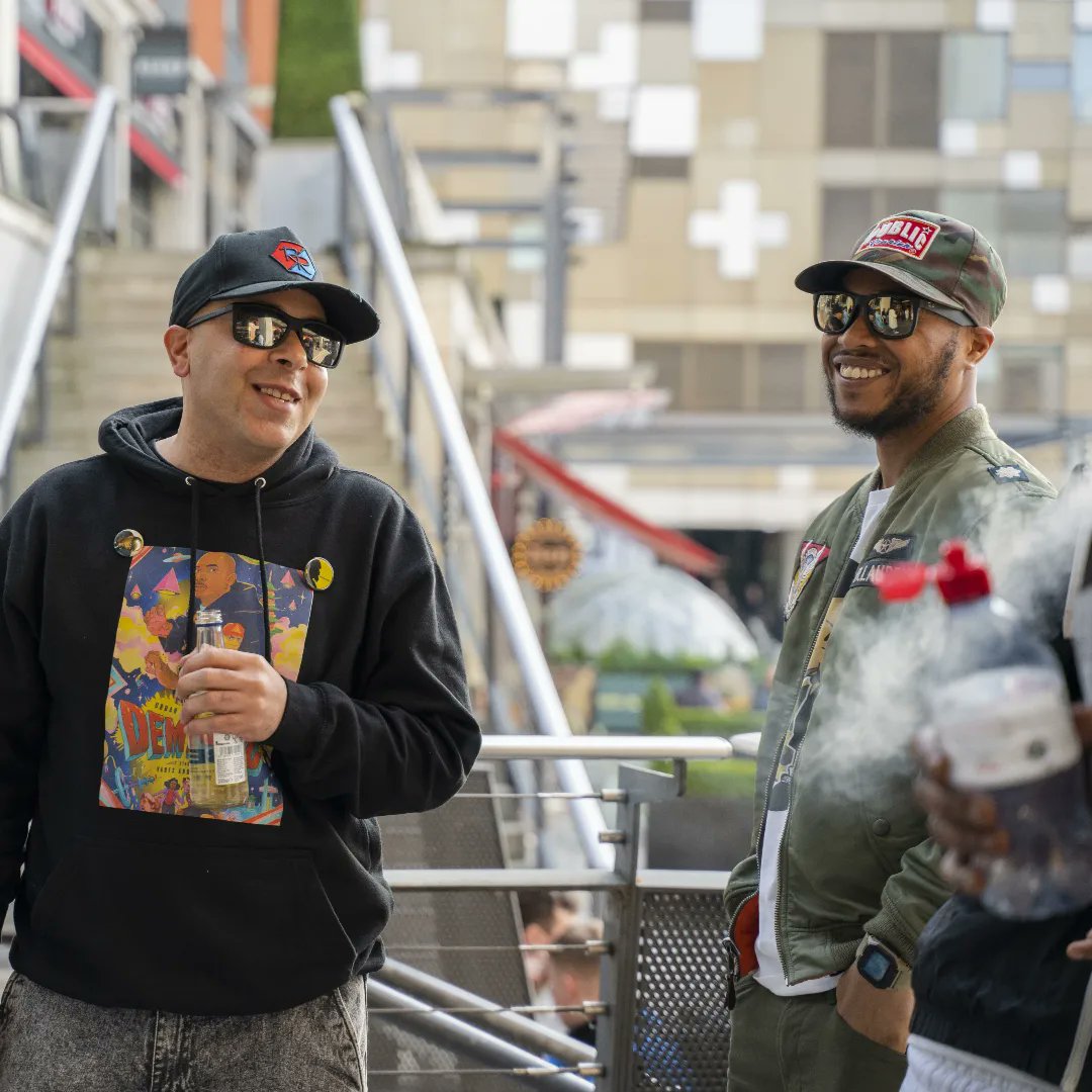 FARDAVADES's tweet image. @DazVortex ..."Kidnap babylon one by one one"🔥🔥🔥 
Vader.. "God blessed ya but you were'nt born with a Winchester" 

both lines 22+ yrs plus old... Look out for 'Legacy' coming soon to a screen near you ...Salute all Involved💙