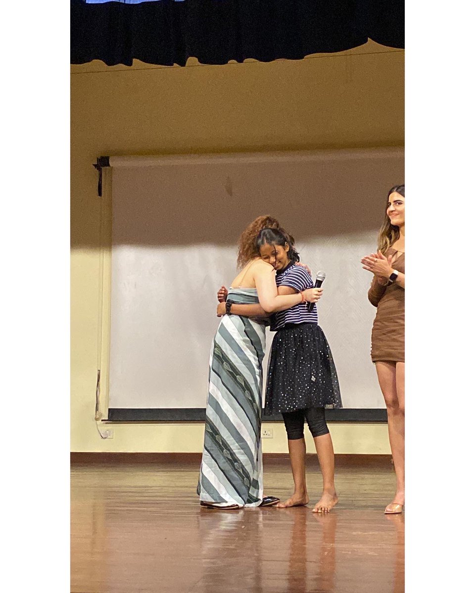 himaneebhatia's tweet photo. Thank you @KjsceSymphony for having me over as a judge for your wonderful fest✨
College fests always take you back to the good old college days, thoroughly inspired by all the creativity and enthusiasm!🤗
#Symphony #KJSomaiya #Judge https://t.co/wmnMZstmZz