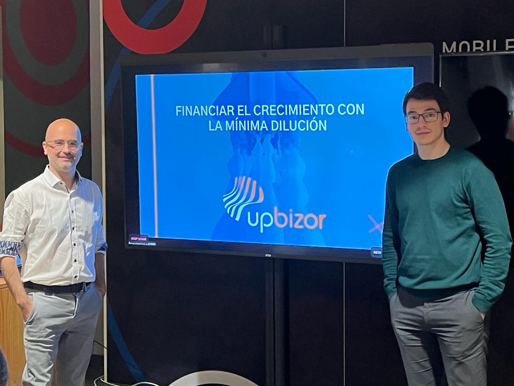 UpBizor's tweet photo. Un placer estar participando de la Formación de Financiación - ‘5G ScaleUp Program’ conociendo algunas de las startups participantes, como @Keybotic ,@expacia , @EagoraApp y #AONChip, organizado por @WayraES y @5GBarcelona . Muchas gracias por la invitación. https://t.co/X5X9j3cuAs
