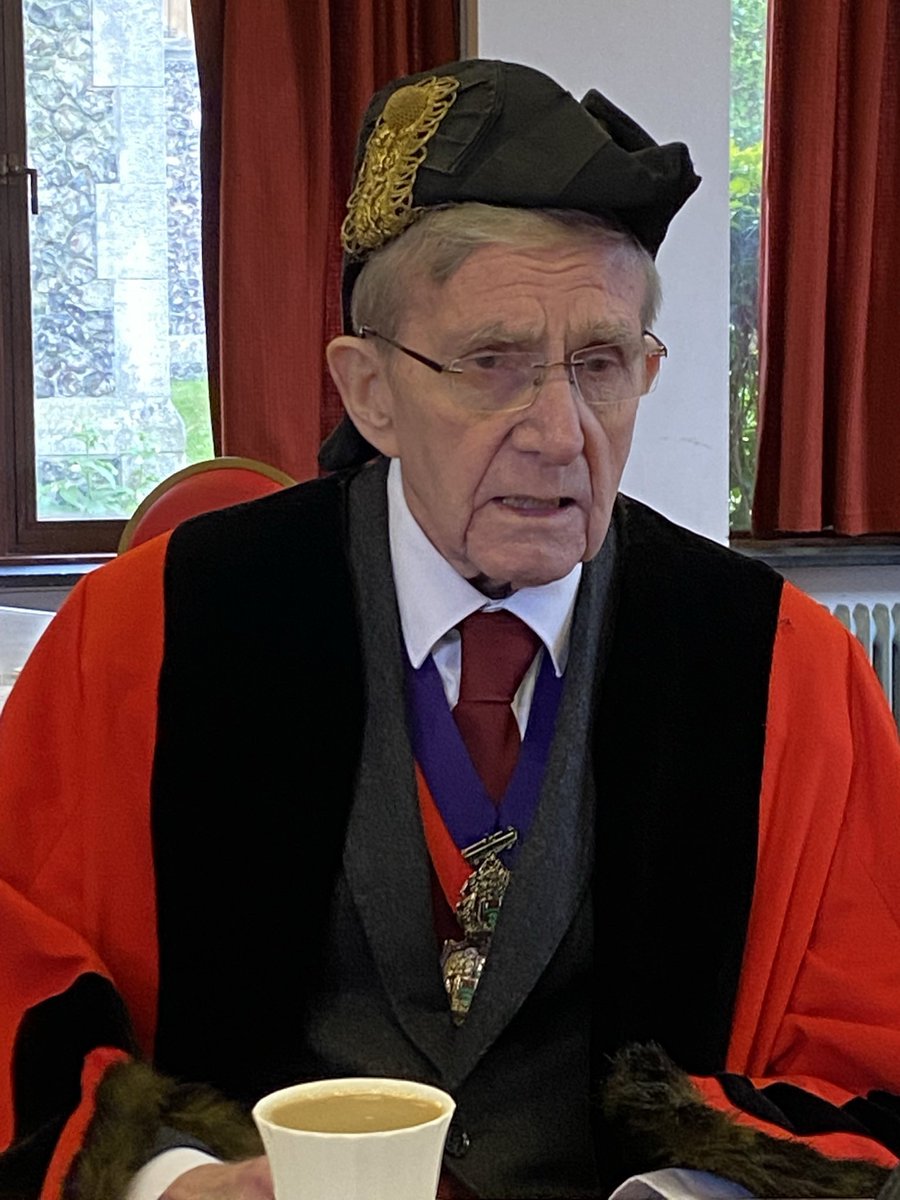 Sadly Harrow’s Hon Alderman Keith Toms passed away yesterday. My comrade friend of many years &amp; my Kenton East Co-Councillor for 12 years. He proudly called himself the ‘first AntiRacist Mayor of Harrow’. Truly, end of an era. Will be sorely missed. RIP Keith 🙏🏾  (👇last Sunday)